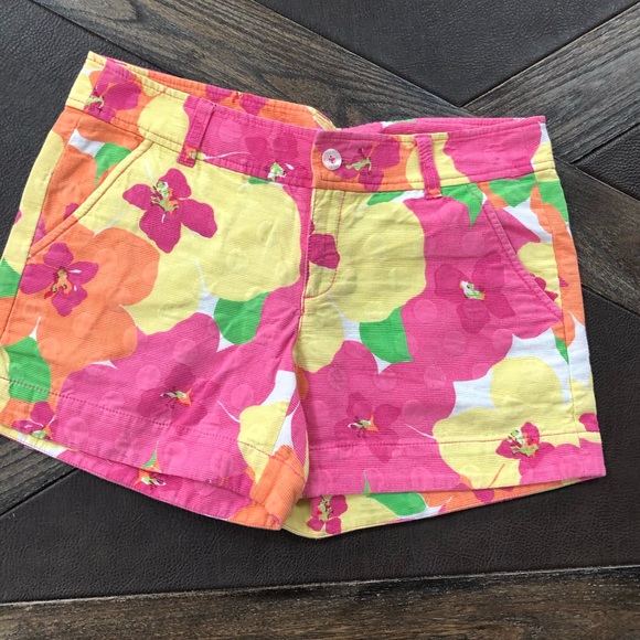 Lily Pulitzer shorts - Picture 1 of 3